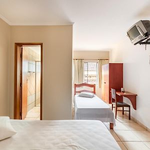 Oyo Hotel Vila Rica, Ribeirao Preto